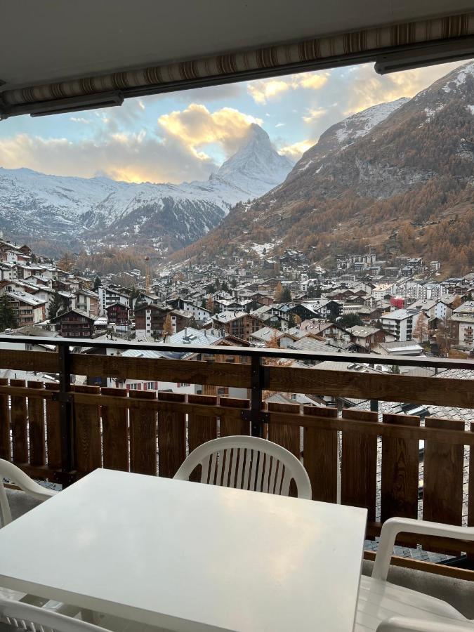 Apartment Apollo Horu 19 Zermatt Exterior photo